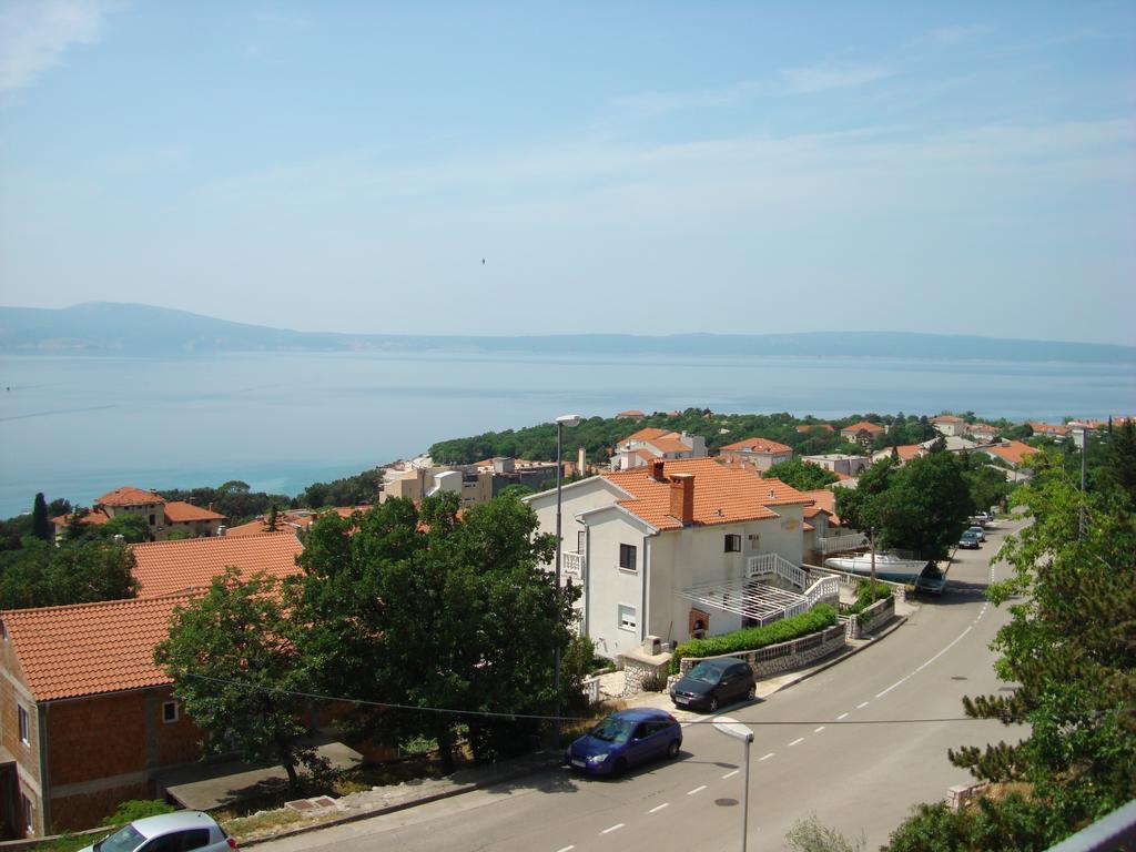 Apartments Klara Novi Vinodolski Buitenkant foto