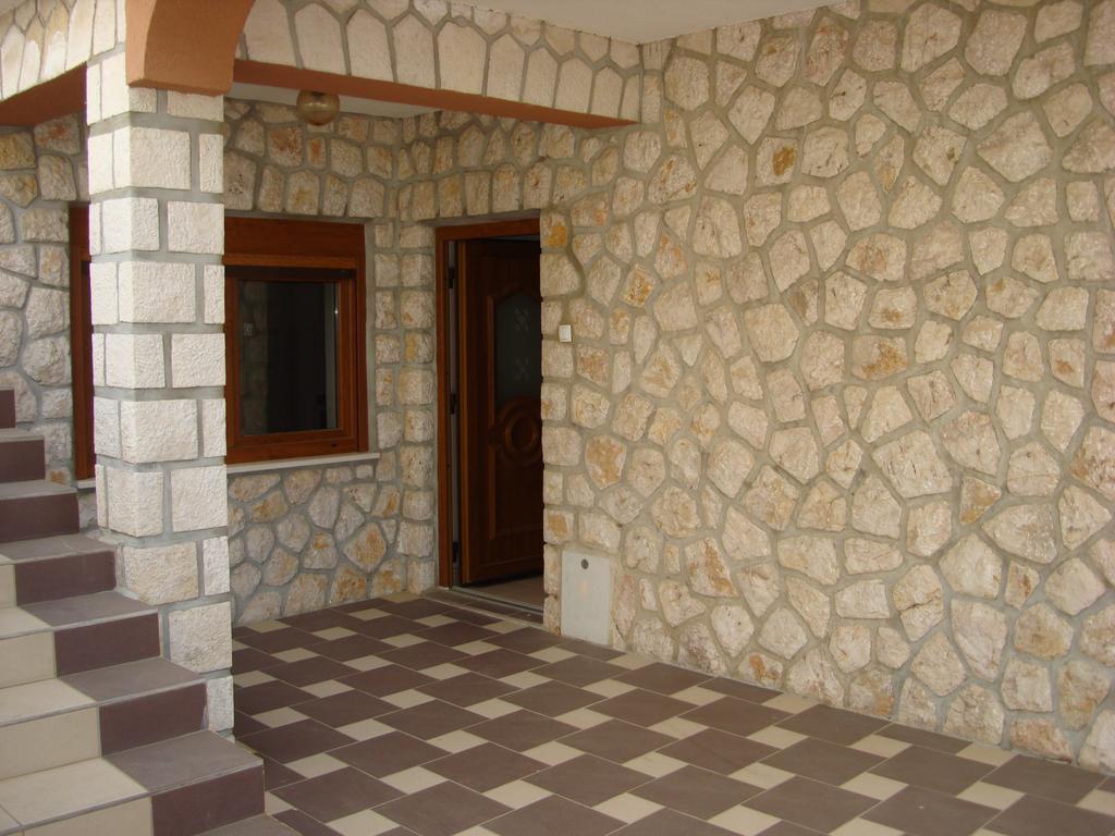 Apartments Klara Novi Vinodolski Kamer foto